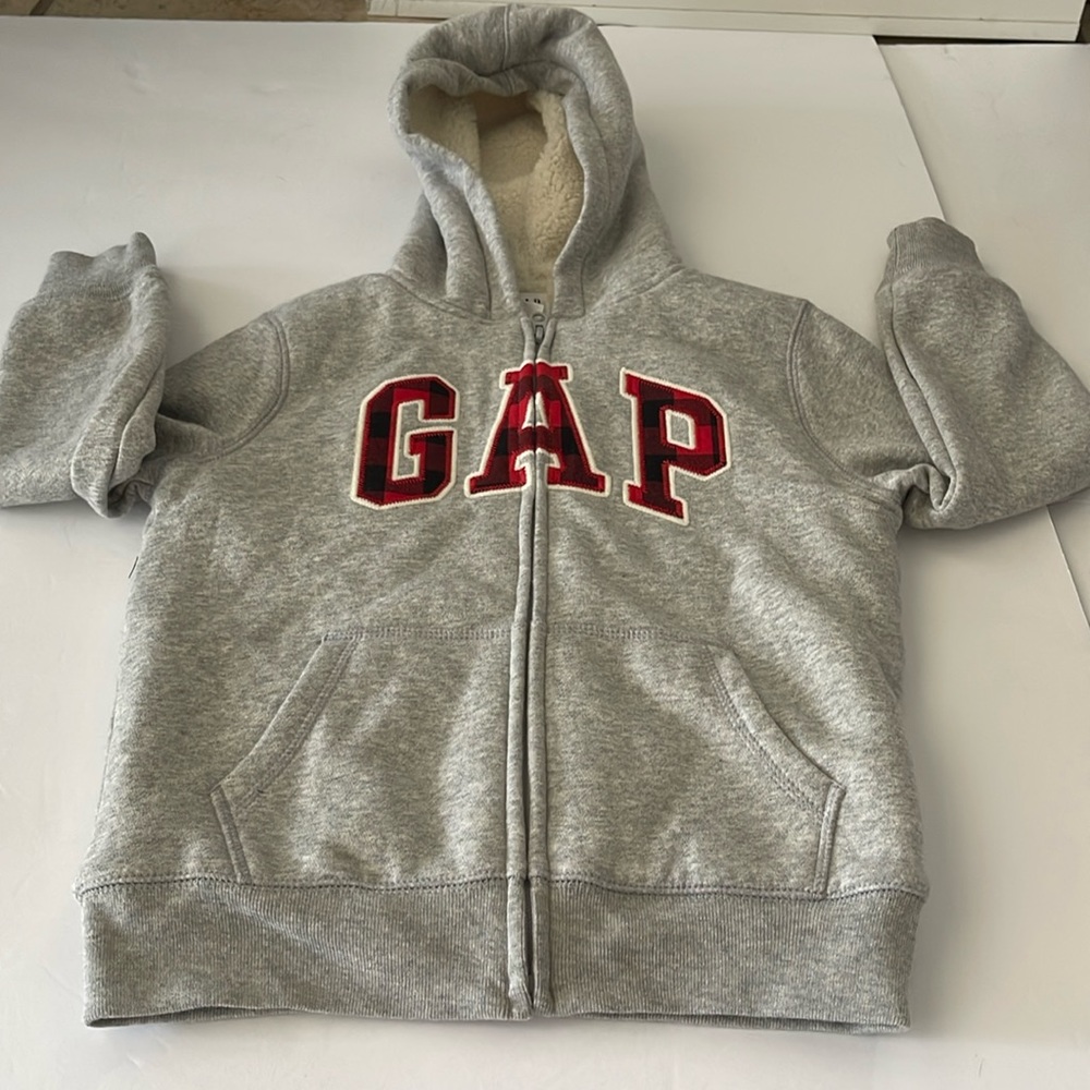 GAP Kids Fleece Zip Up hoodie size Small Boy